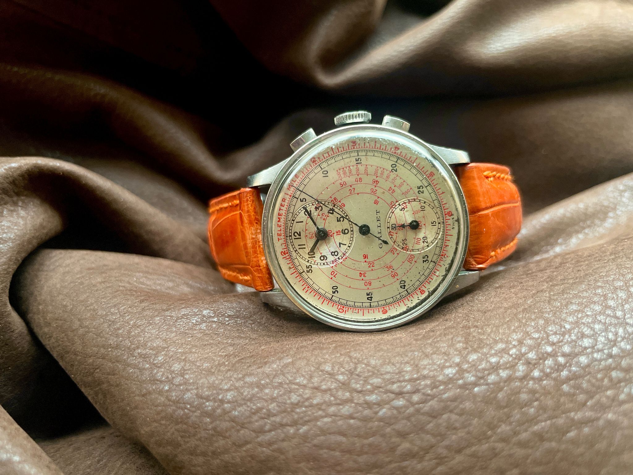 Gallet MultiChron 30 'Clamshell' Chronograph