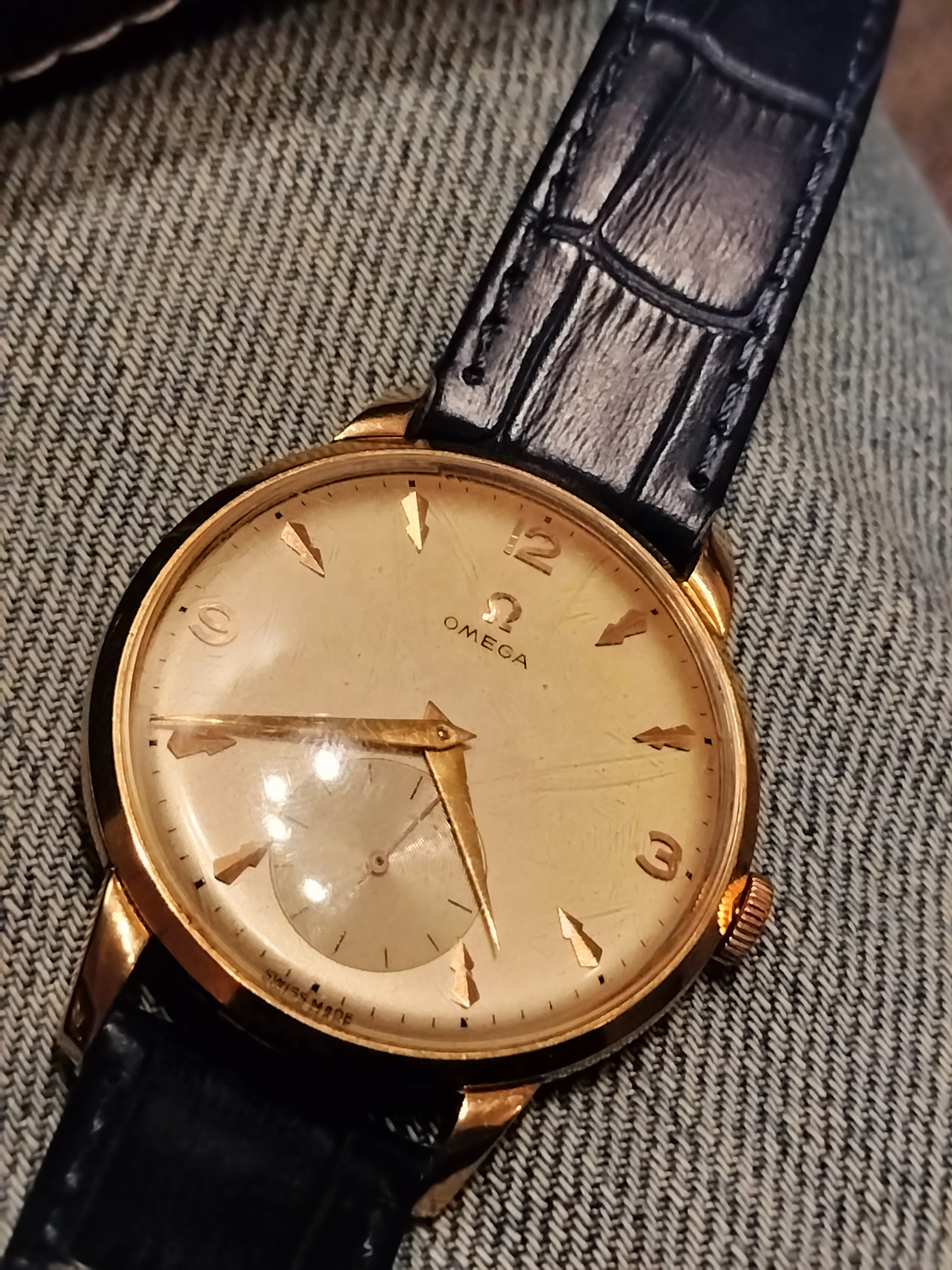 Omega Vintage Jumbo Small Seconds (Ref. 2505)