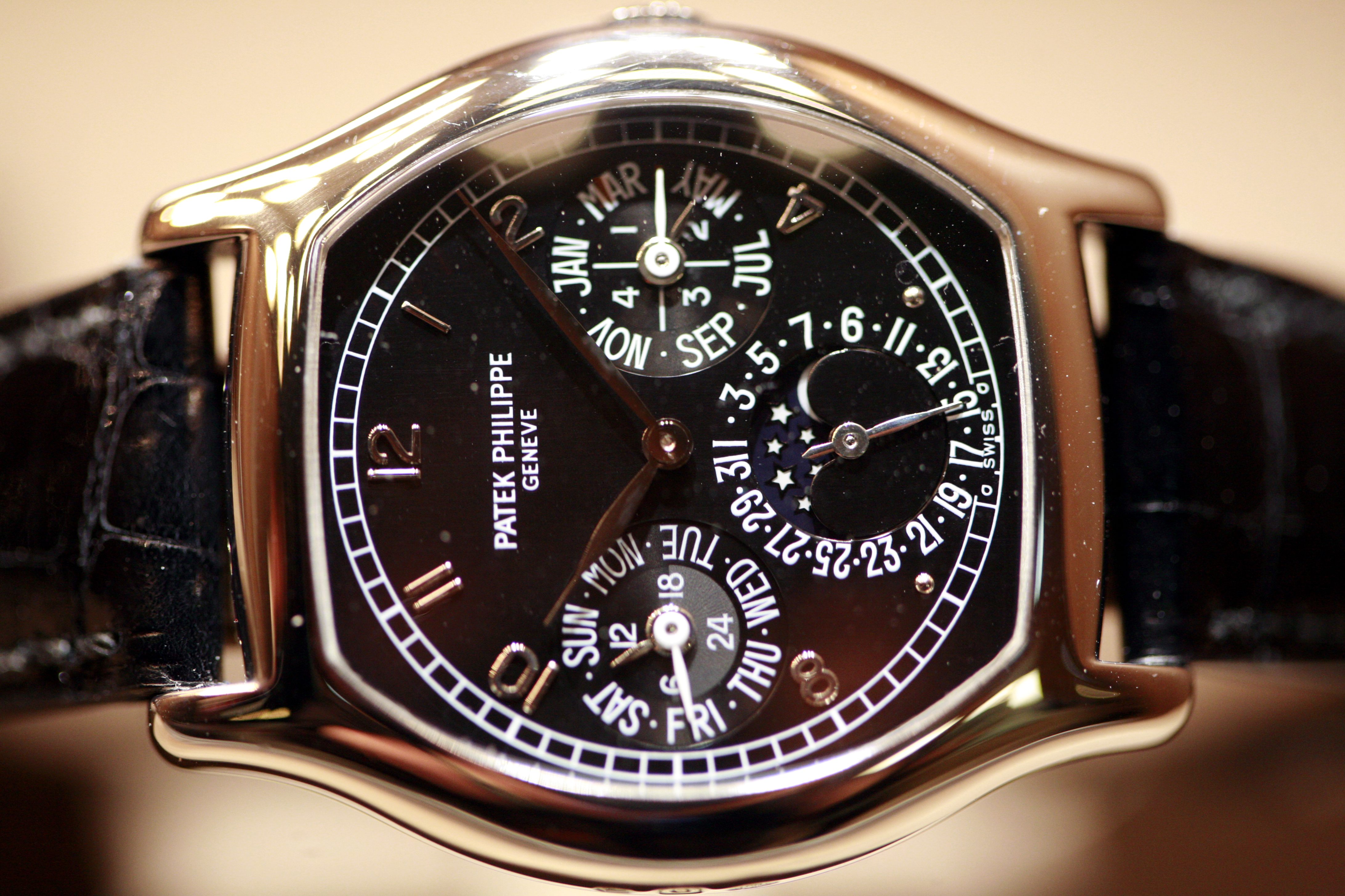 Patek Philippe Perpetual Calendar 5040P-013
